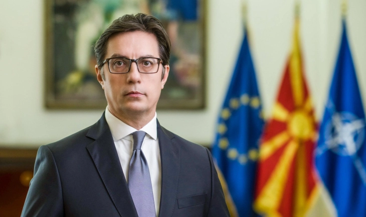 President Pendarovski congratulates International Romani Day