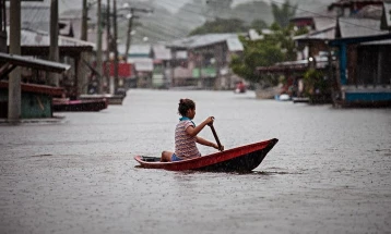 Numri i viktimave nga përmbytjet e fuqishme në Brazil arriti 136