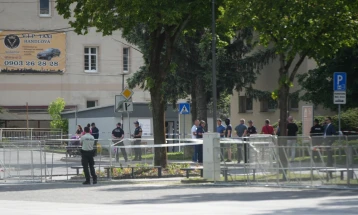 Безбедносни експерти сметаат дека обидот за атентат врз словачкиот премиер Фицо е неуспех на неговото обезбедување