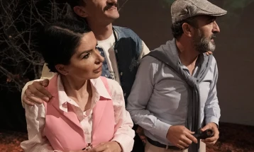 Премиера на престава за млади „Адамс Фемили“ во Албанскиот театар