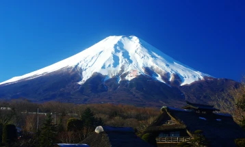 Во Јапонија нови правила за искачување на планината Фуџи