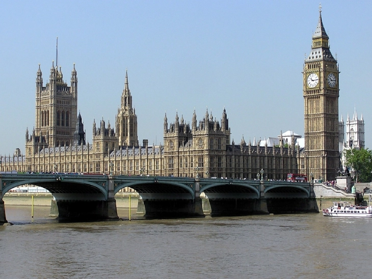 Британскиот парламент предупреди на можноста за странско мешање пред изборите во јули