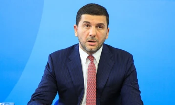 Лидерот на Демократската партија на Косово ги повика Курти и опозициските партии да го распуштат Собранието до 29 мај