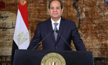 Египетскиот претседател се согласи со Бајден да испрати хуманитарна помош преку преминот Керем Шалом