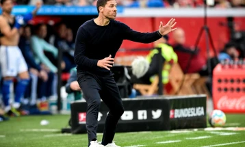 Алонсо ги пофали фудбалерите на Баер за настапот во финалето на Купот на Германија