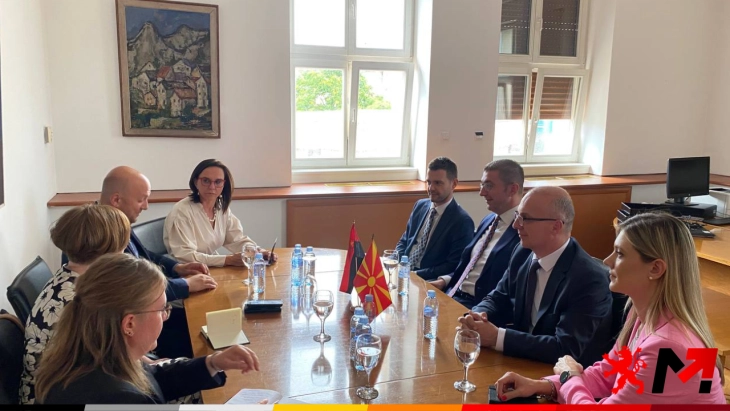 VMRO-DPMNE leader Mickoski meets German WB Special Representative Sarrazin