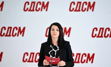 Костадиновска-Стојчевска со претставка против Гаши за првото обраќање како претседател на Собранието