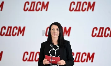 Kostadinovska-Stojçevska me ankesë kundër Gashit për fjalimin e parë si kryetar i Kuvendit