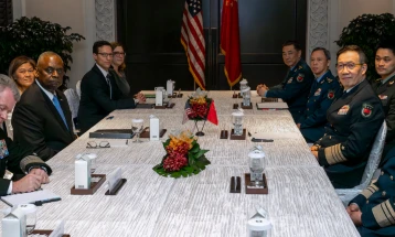Донг: Кина отворена за редовна воена комуникација со САД