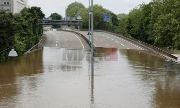 Во делови на Германија железничкиот сообраќај е во прекин поради поплавите