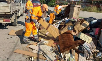 ЈП Комунална хигиена –Скопје за еден месец подигна 1800 кубни метри смет од диви депонии