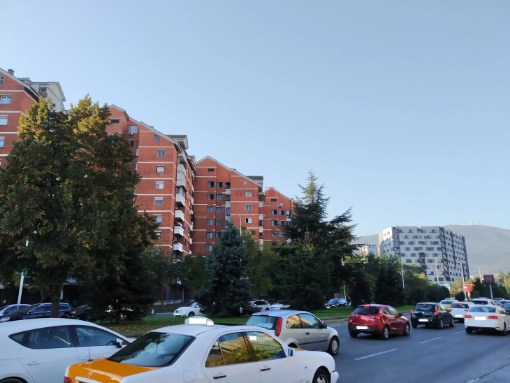 Санкции за 154 возачи во Скопје, 19 немале возачка, 11 користеле мобилен при возење