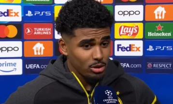 Матсен на местото на Френки Де Јонг во селекцијата на Холандија