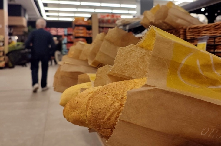 Малишиќ: Одредени компании го поскапеа лебот за 10 отсто, стабилизирање на цената со почеток на жетвата