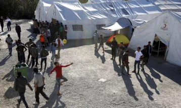 ОН: Рекордни 120 милиони луѓе присилно раселени поради војна, насилство и прогон