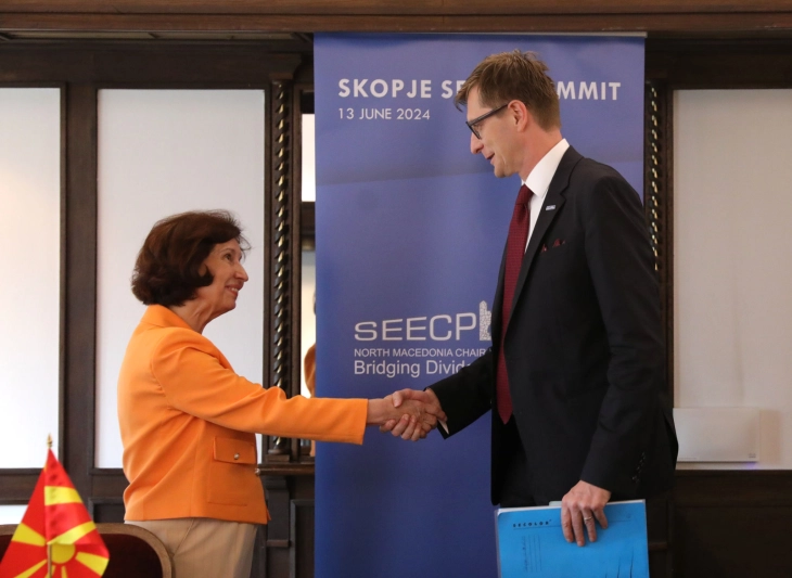 President Siljanovska Davkova meets EEAS Deputy Managing Director Makovec