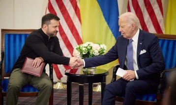САД и Украина потпишаа долгорочен безбедносен договор на Г7 (ДПЛ)