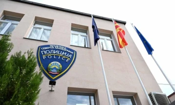СВР Куманово изврши увид на локации каде било запалено македонско знаме и биле испишани графити