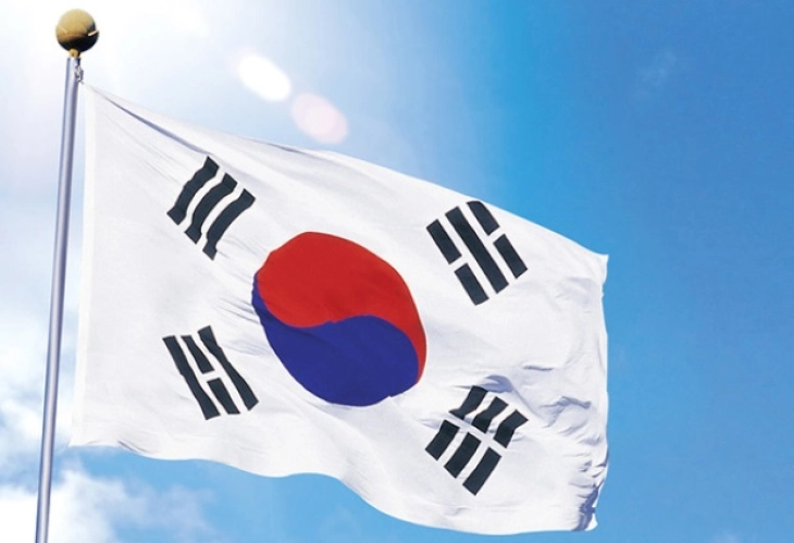 Koreja e Jugut do ta rishqyrtojë vendimin për dërgim të drejtpërdrejtë të armës për Ukrainën