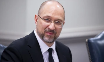 Шмихал: Украинската Влада очекува дека во јуни ќе добие 2,2 милијарди долари од ММФ