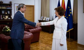 Presidentja Siljanovska Davkova ka pritur ambasadorin japonez, Ocuko Kazuja