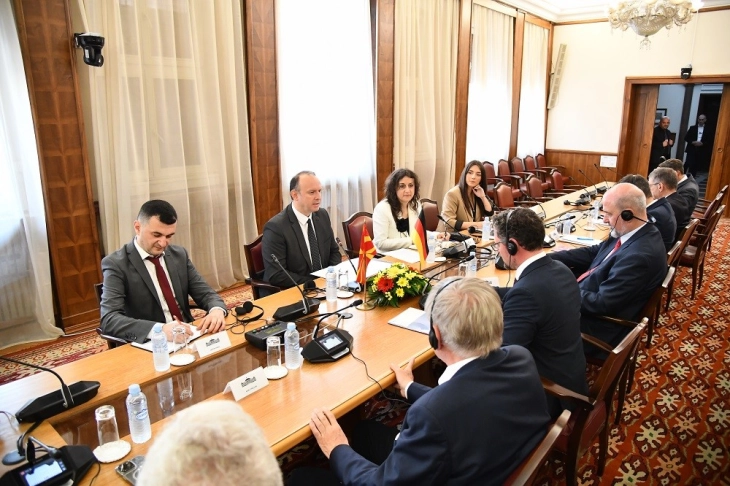 Speaker Gashi meets delegation of Bavarian State Parliament