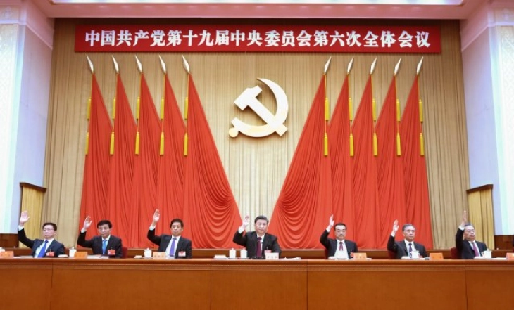 Двајца поранешни министри за одбрана исфрлени од Комунистичката партија на Кина