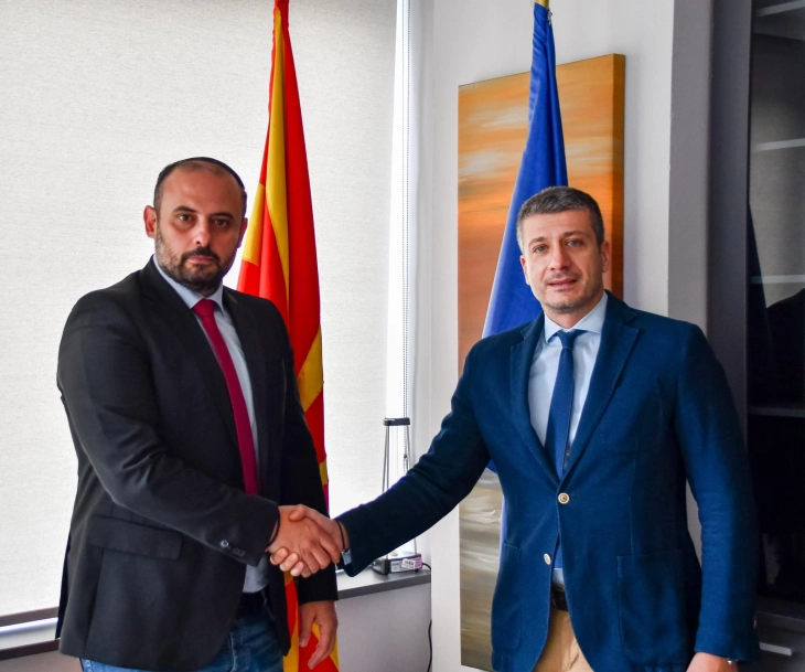 Претседателот на ЗЕЛС Ѓорѓиевски се сретна со новиот министер за локална самоуправа Перински