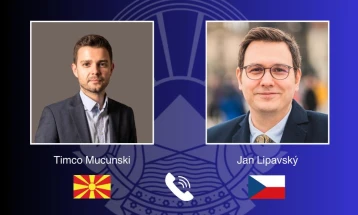 Телефонски разговор Муцунски - Липавски: Регионот на Западен Балкан што поскоро треба да биде дел од ЕУ семејството