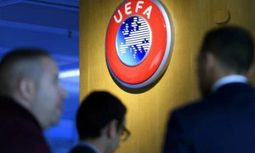 УЕФА ја казни Фудбалската федерација на Швајцарија со 91.000 франци