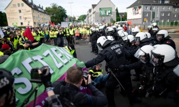 Demonstruesit dhe policia u përleshën në qytetin gjerman Esen
