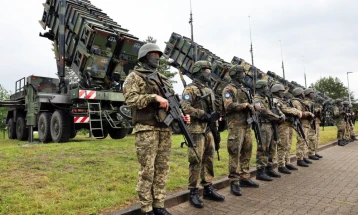 Украина ги отфрли тврдењата на Белорусија дека го зголемила бројот на војници на границата