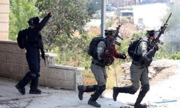 Izraeli urdhëroi evakuimin e palestinezëve nga Jan Kunis, më pas i sulmoi qytetin dhe rrethinën