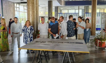 Учесниците на 11. Меѓународна летна школа за архитектура и дизајн понудија идеи и видувања за решение за хотелот „Палас“ во Охрид