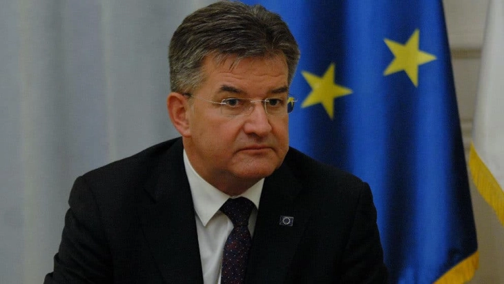 Këshilli i BE-së ia vazhdoi mandatin Lajçakut