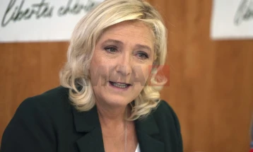 Le Pen: Franca është në qorrsokak, askush nuk e di se nga ku do të vijë kryeministri