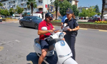 Во Струмица превентивна активност „Носи кацига-вози безбедно“