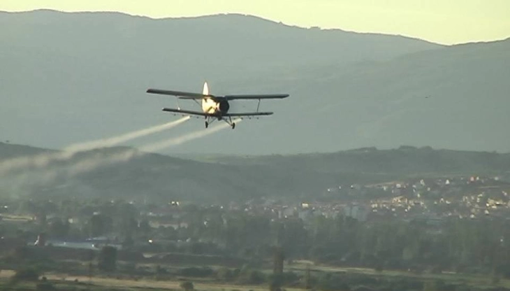 Spërkatje me aeroplan kundër mushkonjave në Shkup më 12 dhe 13 korrik
