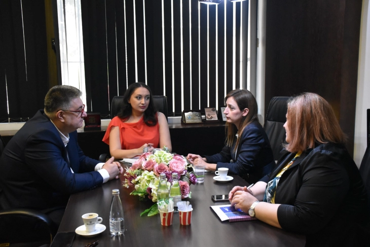 Ministri Minçev realizoi takim me drejtoreshën e ReSPA-së, Maja Hanxhiska Trendafillova