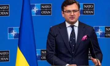 Кулеба: Украина не може да чека уште 75 години, мора побргу да влезе во НАТО
