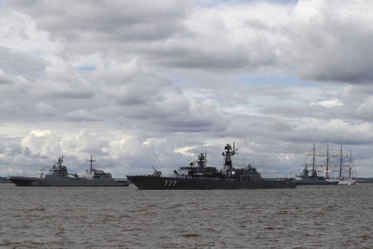 Dy anije ushtarake ruse kanë mbërritur në Kinë në stërvitje të përbashkëta detare