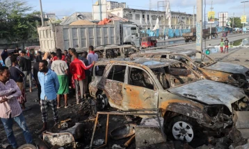 Најмалку девет лица загинаа во нападот во главниот град на Сомалија