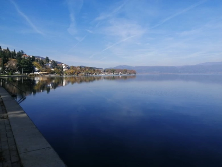 Lake Dojran water temp 32°C as heat wave extends through Friday