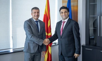 Средба на министерот Перински со Фатих Туркменоглу, шеф на Канцеларијата на ЕБОР во Скопје