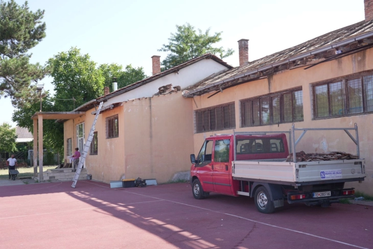 Почна реконструкција на подрачното основно училиште во кумановско Агино село