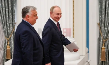 Европратениците ја критикуваа посетата на Орбан на Русија