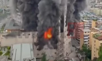 Të paktën 16 viktima si pasojë e zjarrit në Kinë