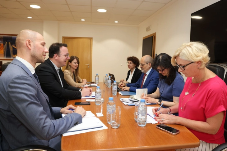 Takim i ministrit Nikollovski dhe Shaoshing Ju, drejtoreshë e Bankës botërore për Ballkanin Perëndimor