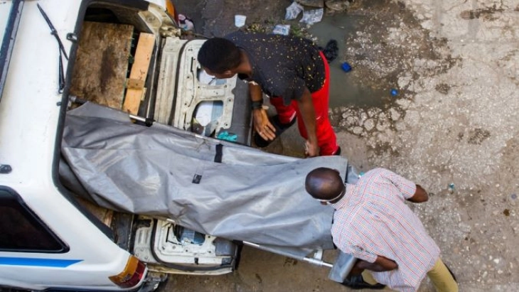 Të paktën 40 emigrantë nga Haiti humbën jetën gjatë shpërthimit të anijes