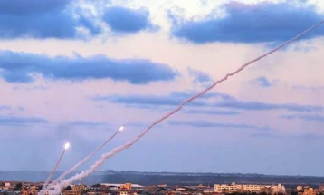 Израел соопшти дека пресретнал ракета истрелана од Јемен